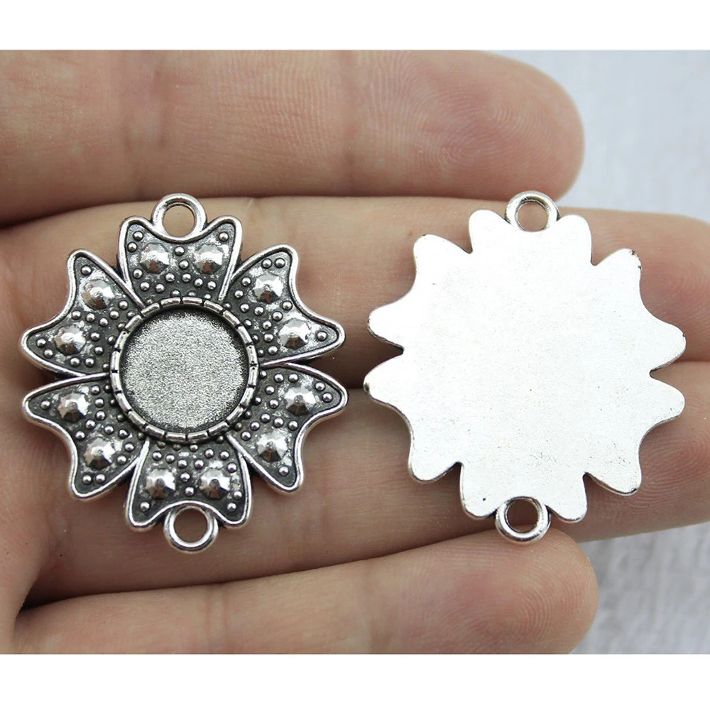 6pcs Flower Connector Cabochon Base Setting Fit 12mm Round Glass Cabochon 2 Colors Connector Flower Cabochon Base Setting
6pcs Flower Connector Cabochon Base Setting Fit 12mm Round Glass Cabochon 2 Colors Connector Flower Cabochon Base Setting