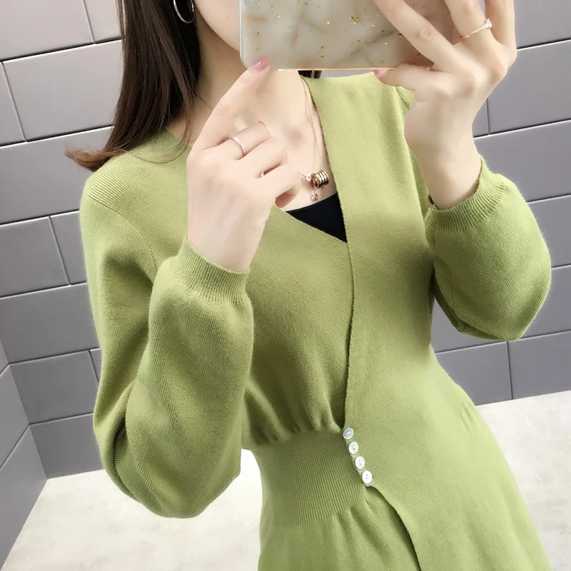 Комбинация 122 406, Комбинация 1, комбинация 3 и № 3) фотография 302, платье с перекрестными лямками, блузка средней и длинной длины с V-образным выр...
Комбинация 122 406, Комбинация 1, комбинация 3 и № 3) фотография 302, платье с перекрестными лямками, блузка средней и длинной длины с V-образным выр...