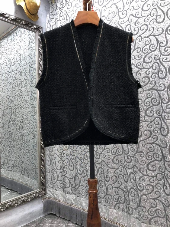 Женский Универсальный жилет без рукавов, с V-образным вырезом 
Женский Универсальный жилет без рукавов, с V-образным вырезом