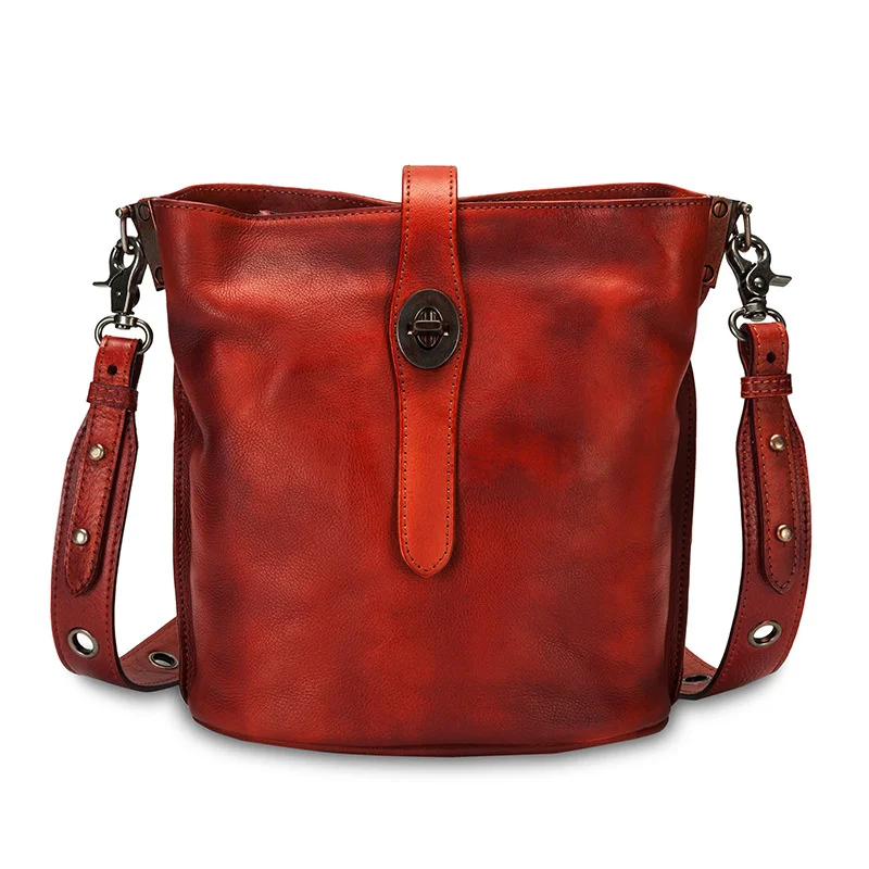 Leather bag women's head leather one shoulder bag hand painted Crossbody Bag vegetable tanned leather bag
Leather bag women's head leather one shoulder bag hand painted Crossbody Bag vegetable tanned leather bag