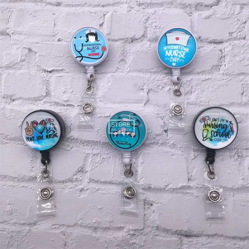 10Pcs/Lot New Listing Fashion Retractable Doctor Nurse Badge Reel Cartoon Pattern Name ID Card Badge Holder Office Supplies
10Pcs/Lot New Listing Fashion Retractable Doctor Nurse Badge Reel Cartoon Pattern Name ID Card Badge Holder Office Supplies