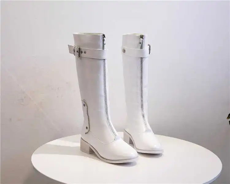 Fall / winter 2019 Korean patent metal punk boots bobbin boots net red front zipper knee Plush Knight boots
Fall / winter 2019 Korean patent metal punk boots bobbin boots net red front zipper knee Plush Knight boots