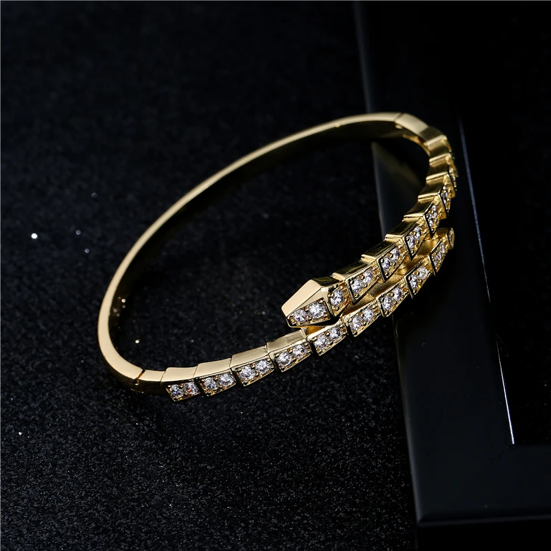 NEWBUY Brand 2022 Fashion Gold Color Copper Jewelry Luxury AAA Cubic Zirconia Bangle For Women Female Wedding Jewelry Gift 
NEWBUY Brand 2022 Fashion Gold Color Copper Jewelry Luxury AAA Cubic Zirconia Bangle For Women Female Wedding Jewelry Gift