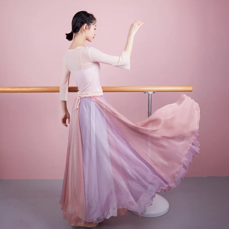 2021 Fairy Classical Dance Blouse For Adult Dancer Outfit Stage Costume Designer Clothes Chinese Folk Dance Wear Practice Wear
2021 Fairy Classical Dance Blouse For Adult Dancer Outfit Stage Costume Designer Clothes Chinese Folk Dance Wear Practice Wear