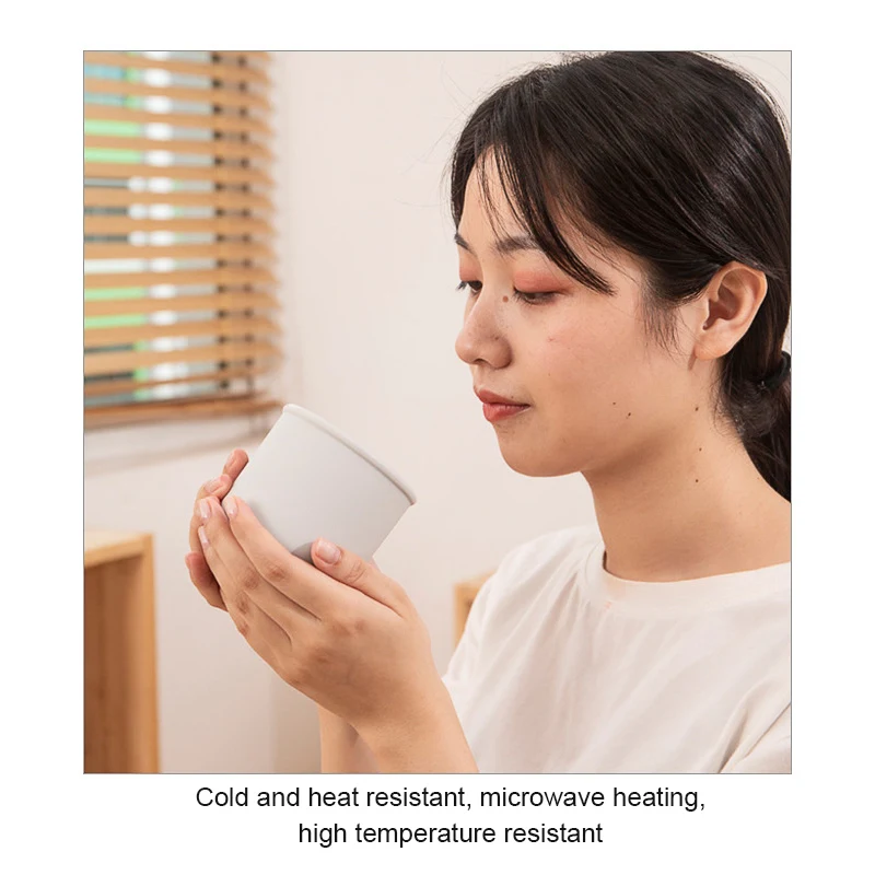 9x7.7cm Protable Silicone Food Storage Container Plastic Kitchen Refrigerator Furit Box Food Storage Tank Sealed Cans Lunch Box
9x7.7cm Protable Silicone Food Storage Container Plastic Kitchen Refrigerator Furit Box Food Storage Tank Sealed Cans Lunch Box