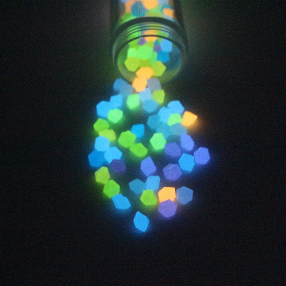 Luminous Stone 100/200/500pcs Pebbles Rocks Glow in the Dark Stones Mix Color Night Light For Walkways Fish Tank Decorations
Luminous Stone 100/200/500pcs Pebbles Rocks Glow in the Dark Stones Mix Color Night Light For Walkways Fish Tank Decorations