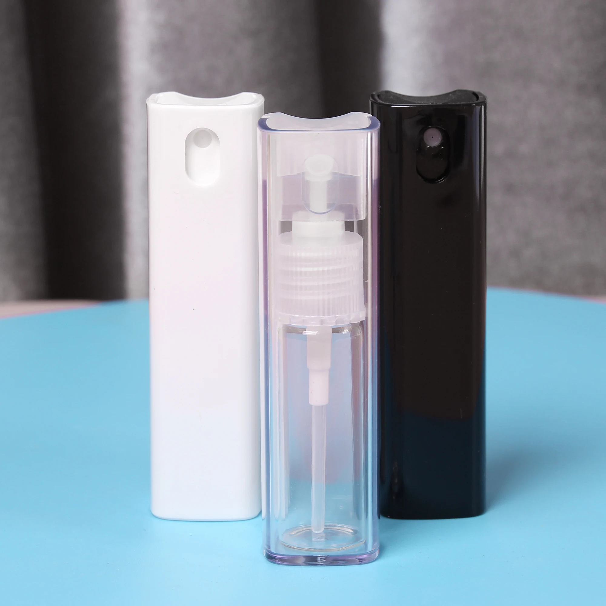 Fashion Refillable Perfume Atomizer 10ml Perfume Bottle, Portable Mist Mini Travel Atomizer Empty Perfume Spray Bottle
Fashion Refillable Perfume Atomizer 10ml Perfume Bottle, Portable Mist Mini Travel Atomizer Empty Perfume Spray Bottle