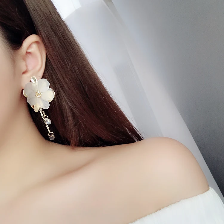 Earrings Jewelry Bohemia Acrylic Plant Women Dangle Earrings Fresh Frosted Petals Dripping Earrings for Women Drops Earrings
Earrings Jewelry Bohemia Acrylic Plant Women Dangle Earrings Fresh Frosted Petals Dripping Earrings for Women Drops Earrings