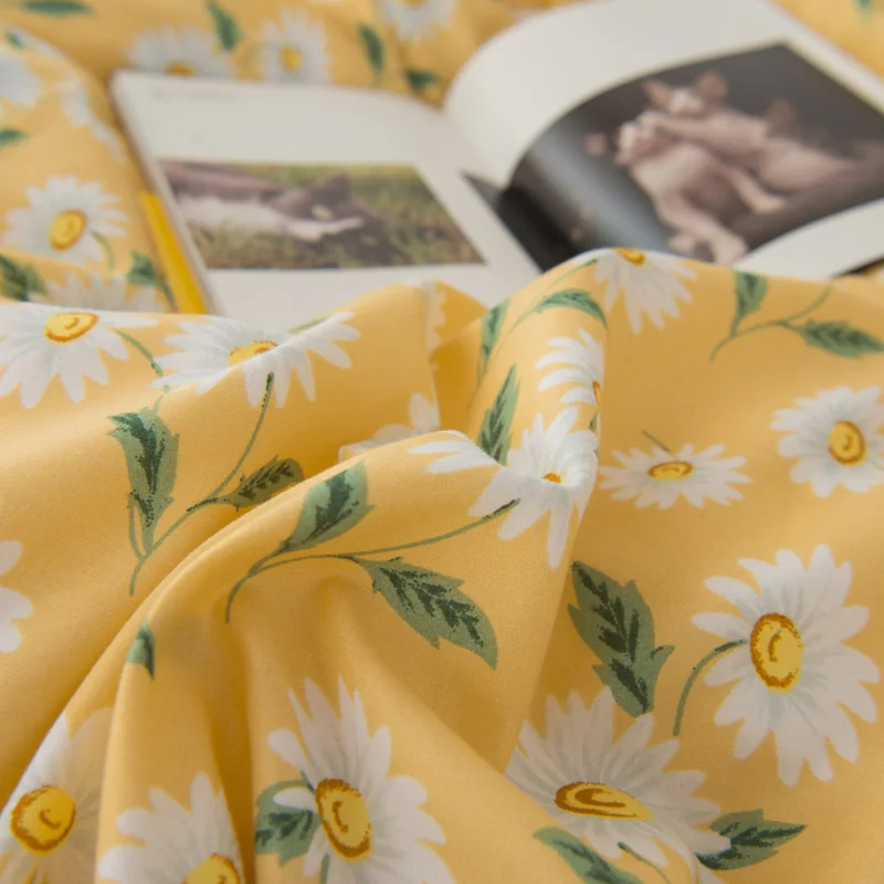 High Quality King ,Twin ,Full Size,4 Pieces Bedding Set 1 Duvet Cover ,2 Pillow Shams And 1 Bed Sheet Queen
High Quality King ,Twin ,Full Size,4 Pieces Bedding Set 1 Duvet Cover ,2 Pillow Shams And 1 Bed Sheet Queen