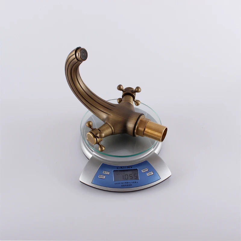 kitchen faucet accessory Antique Brass Dual Cross Handles Basin Sink Faucet Deck Mount Bathroom Mixers Hot Cold Water
kitchen faucet accessory Antique Brass Dual Cross Handles Basin Sink Faucet Deck Mount Bathroom Mixers Hot Cold Water