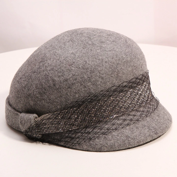 Autumn And Winter Woman Diamond Octagonal Hat Lady Party Fashion Equestrian Cap 100% Wool Felt Fedora Hats
Autumn And Winter Woman Diamond Octagonal Hat Lady Party Fashion Equestrian Cap 100% Wool Felt Fedora Hats