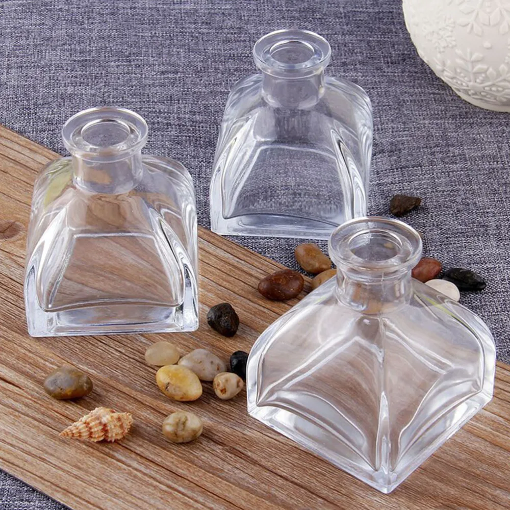 4pcs 100ml Fragrance Glass Diffuser Bottles Refillable Aromatherapy Container
4pcs 100ml Fragrance Glass Diffuser Bottles Refillable Aromatherapy Container
