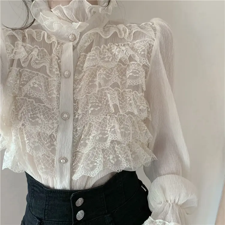 Spring 2021 Women Lace stitching Chiffon blouse Elegant long-sleeved shirt New all-match Retro OL top Blusa
Spring 2021 Women Lace stitching Chiffon blouse Elegant long-sleeved shirt New all-match Retro OL top Blusa