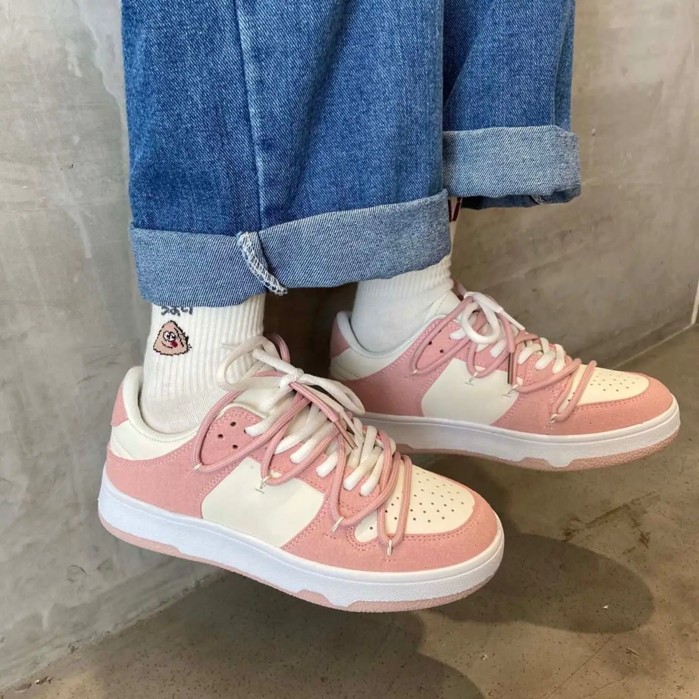 DEEPTOWN 2021 Sneakers Women's Sports Shoes Fashion Kawaii Platform Casual Harajuku Pink Running Flats Female Autumn
DEEPTOWN 2021 Sneakers Women's Sports Shoes Fashion Kawaii Platform Casual Harajuku Pink Running Flats Female Autumn