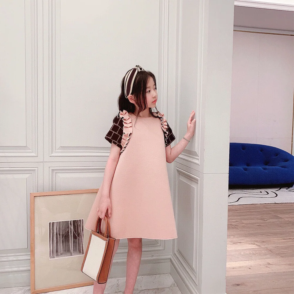 High-end custom 2021 hot style children's summer clothing girls stitching ruffled short-sleeved dress sweet and elegant party dr
High-end custom 2021 hot style children's summer clothing girls stitching ruffled short-sleeved dress sweet and elegant party dr