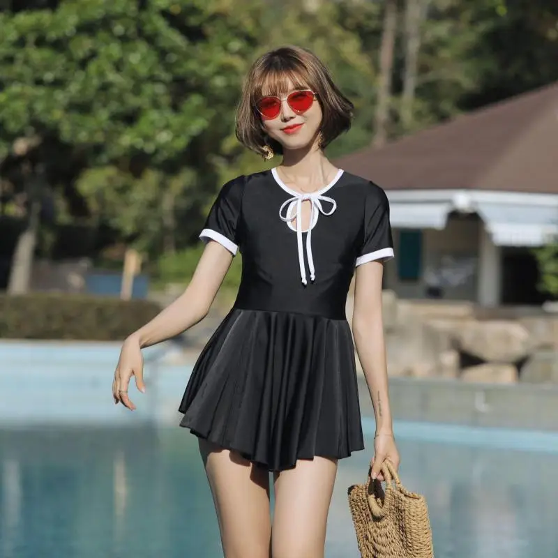 New 2019 Sexy Ladies Swimwear Solid Push Up Skirted Bathing Suit Padded One Piece Strappy Ruched Beach Dress Women Swimsuit
New 2019 Sexy Ladies Swimwear Solid Push Up Skirted Bathing Suit Padded One Piece Strappy Ruched Beach Dress Women Swimsuit