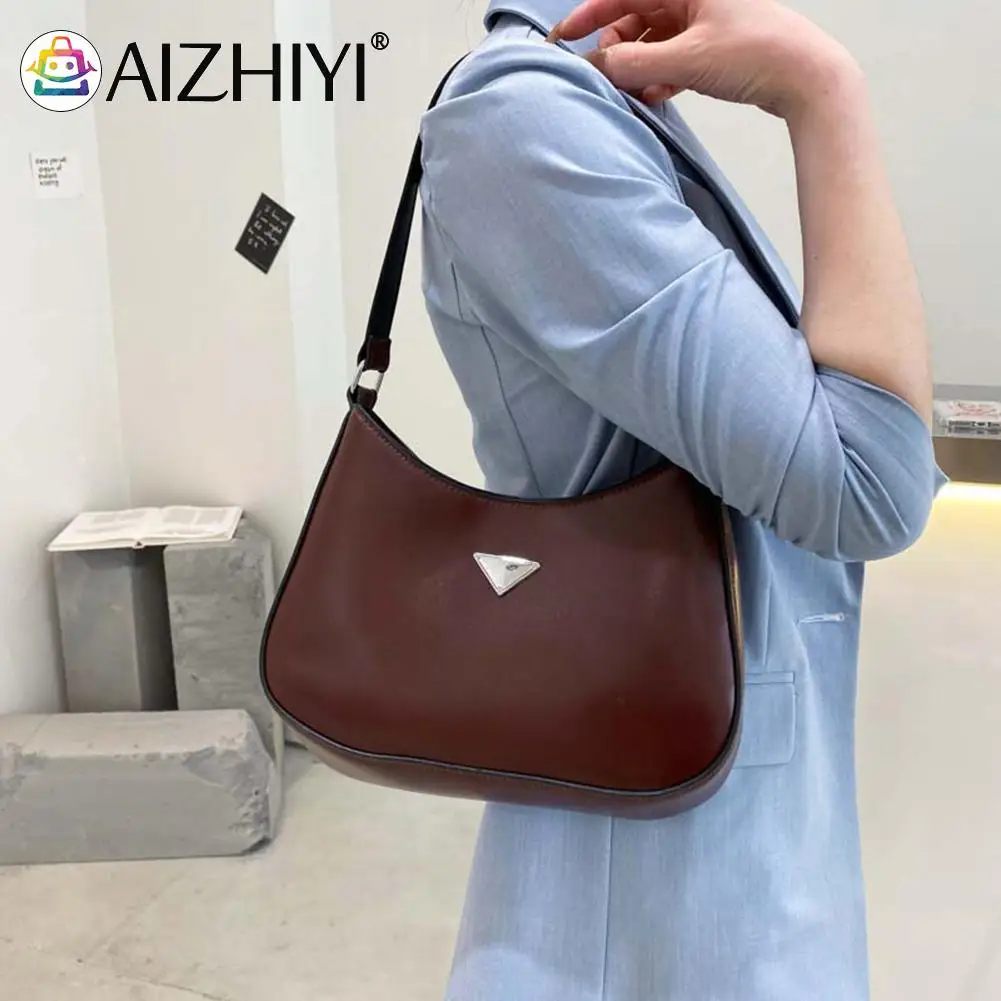 Women Simple Leather Handbags Underarm Shoulder Bags Fashion Ladies Daily Totes Female Solid Color Pouch
Women Simple Leather Handbags Underarm Shoulder Bags Fashion Ladies Daily Totes Female Solid Color Pouch