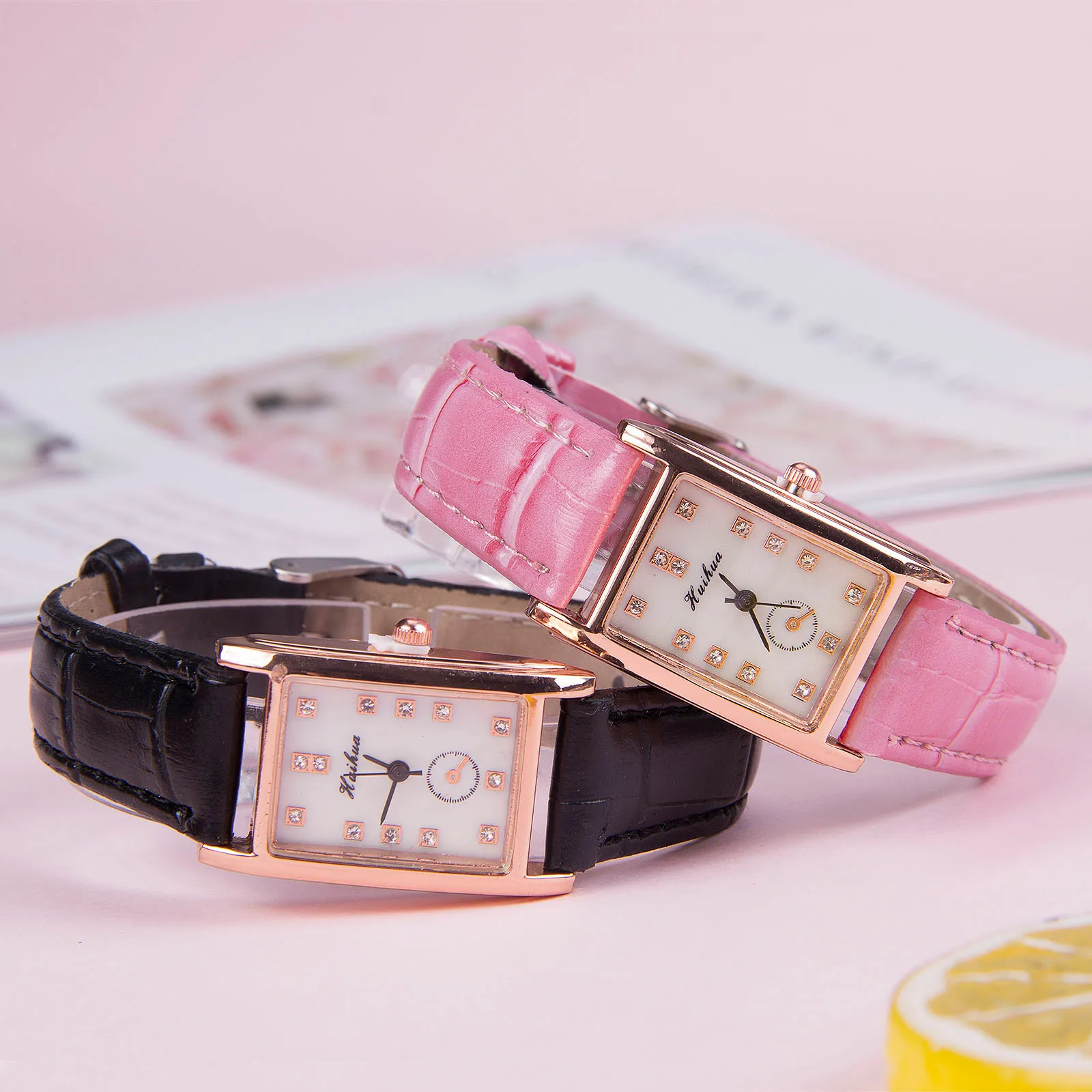 Low-key Luxury Vansvar Ladies Casual Quartz Leather Strap Watch Analog Watch Also A Great Gift For Family And Friends
Low-key Luxury Vansvar Ladies Casual Quartz Leather Strap Watch Analog Watch Also A Great Gift For Family And Friends