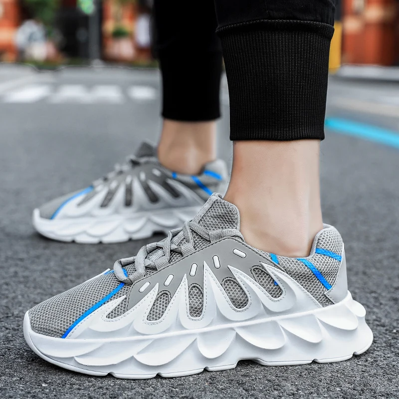 2021 Men's Fashion Sneakers Breathable Light Joker Simple Outdoor Leisure Shoes Platform Height Increasing Walking Shoes
2021 Men's Fashion Sneakers Breathable Light Joker Simple Outdoor Leisure Shoes Platform Height Increasing Walking Shoes
