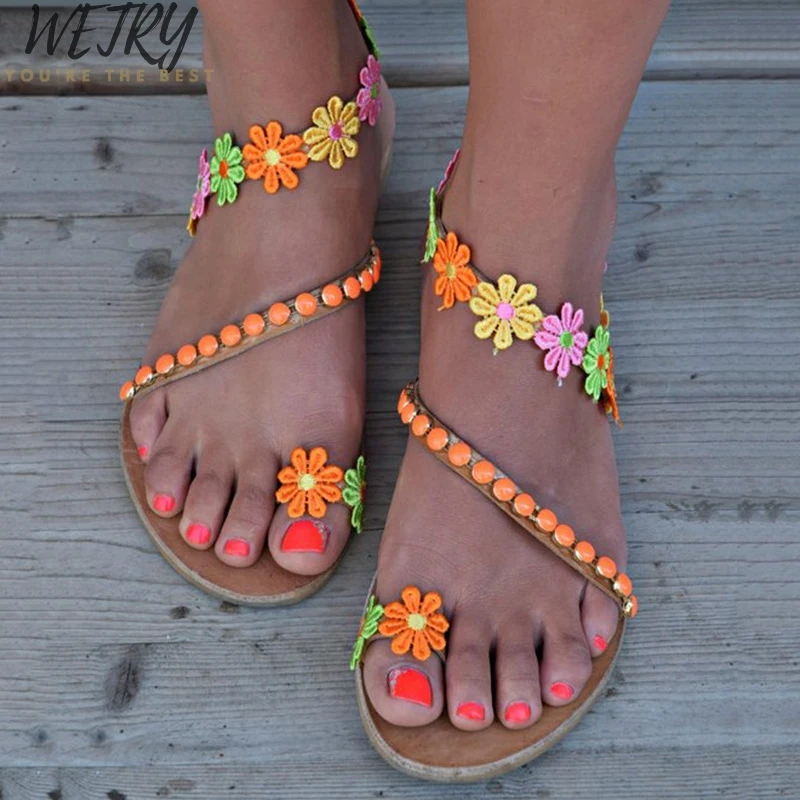 IN 2020 Women Sandals Bohemia Style Summer Shoes For Women Flat Sandals Beach Shoes Flowers Flip Flops Chaussures Femme
IN 2020 Women Sandals Bohemia Style Summer Shoes For Women Flat Sandals Beach Shoes Flowers Flip Flops Chaussures Femme