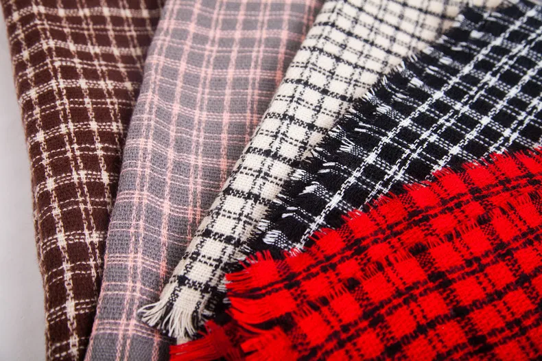 2019 Women Warm Winter Plaid Scarf Thicken Lady Warm Fashion Scarves & Wraps
2019 Women Warm Winter Plaid Scarf Thicken Lady Warm Fashion Scarves & Wraps