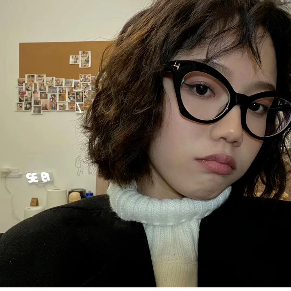 Fashion Optical Glasses Blue Light Blocking Eyeglasses Frame Women Men Cat Eye T Spectacles Clear Lenses Glasses Computer Oculos
Fashion Optical Glasses Blue Light Blocking Eyeglasses Frame Women Men Cat Eye T Spectacles Clear Lenses Glasses Computer Oculos