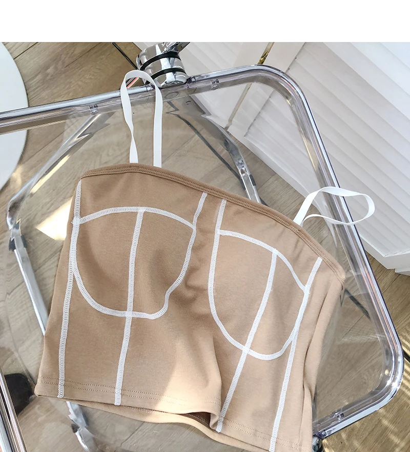 Contrasting color, sleeveless, small gather, top support, chest pad, tube top, female sense, versatile, single-wear sling
Contrasting color, sleeveless, small gather, top support, chest pad, tube top, female sense, versatile, single-wear sling