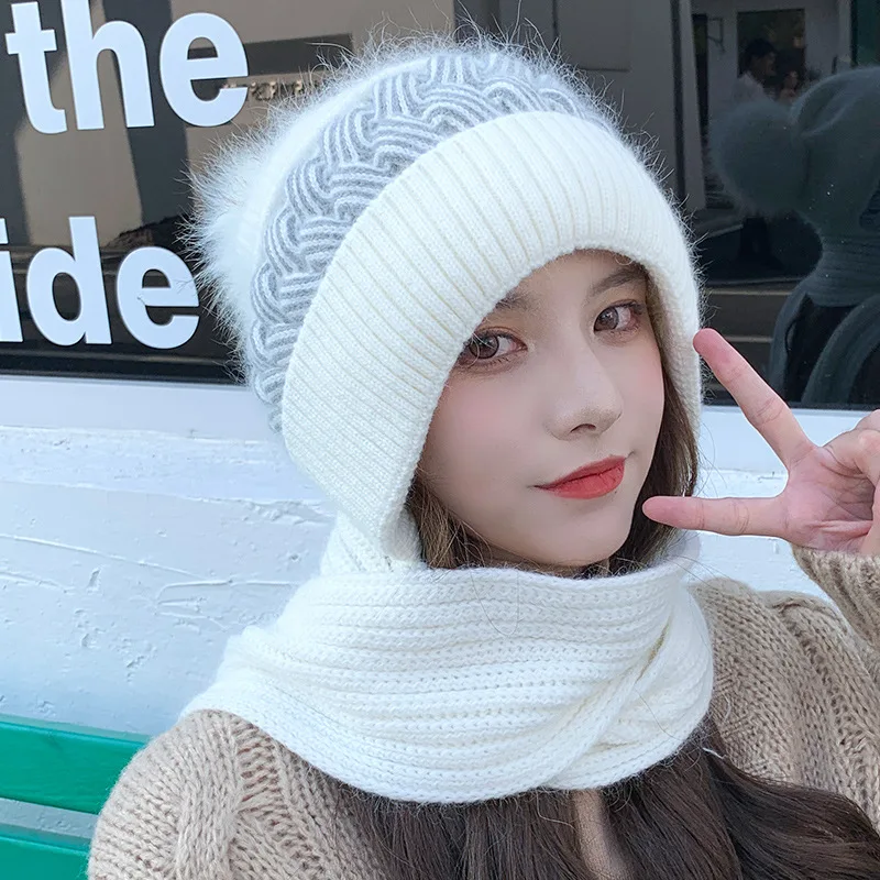 Фото Новинка 2021 модная женская зимняя теплая шапка из кроличьего меха с шарфом