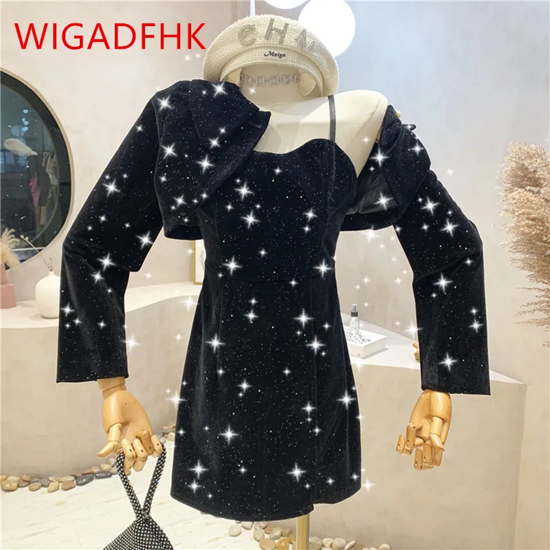 WIGADFHK Retro Fashion Suit Women's Spring 2022 New Gold Velvet Short Top + Sling Dress Western Style Two-piece Set
WIGADFHK Retro Fashion Suit Women's Spring 2022 New Gold Velvet Short Top + Sling Dress Western Style Two-piece Set