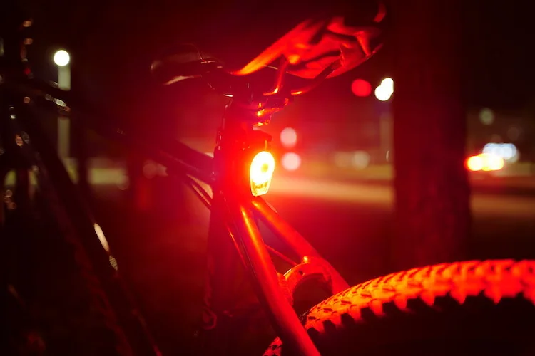 Rechargeable Bike Light Lights Led Taillight Accessories Bicycle Usb Sports Mountain Warning Waterproof Night Riding Equipment
Rechargeable Bike Light Lights Led Taillight Accessories Bicycle Usb Sports Mountain Warning Waterproof Night Riding Equipment