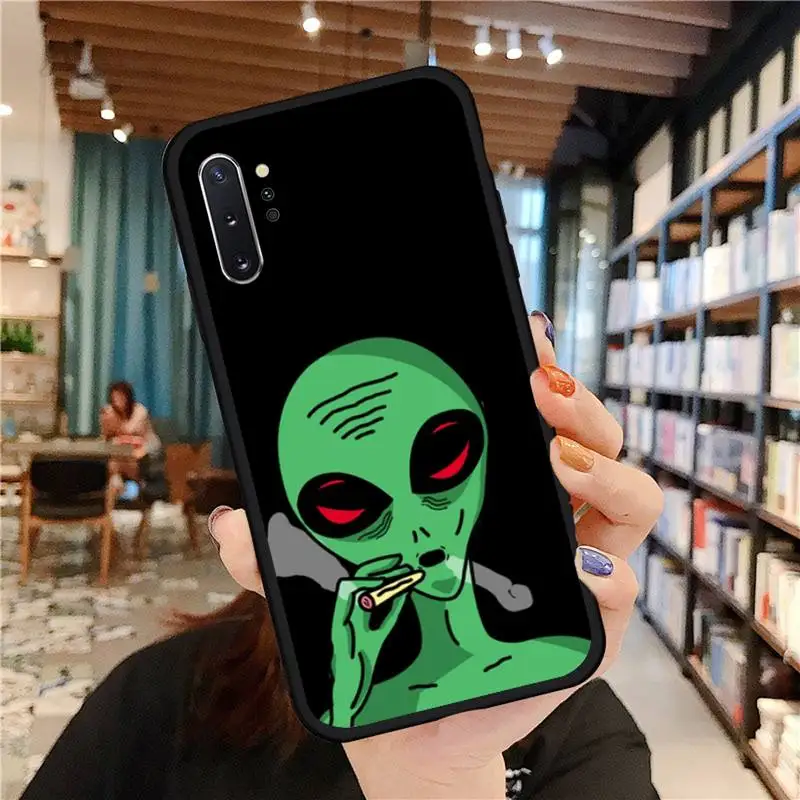 Чехол для телефона Alien Art Black funny Samsung Galaxy S8 S9 S10 Plus S10E Note 3 4 5 6 7 8 9 10 Pro Lite | Мобильные