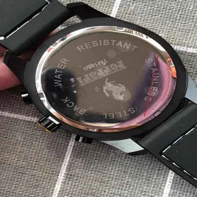 FERRARI WORLD Luxury Brand quartz women Watches Quartz Watch Stainless Steel Strap wristwatch classic business dress men 984
FERRARI WORLD Luxury Brand quartz women Watches Quartz Watch Stainless Steel Strap wristwatch classic business dress men 984