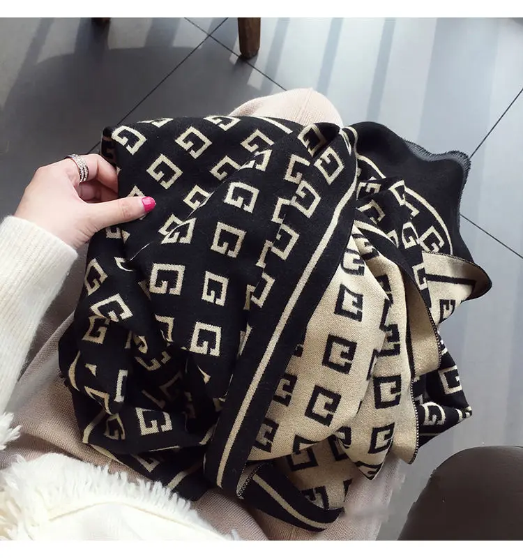 Роскошный кашемировый шарф 2021, зимние женские шали из пашмины, теплые пледы, женские шарфы, толстые шарфы с принтом и кисточками, оптовая про...
Роскошный кашемировый шарф 2021, зимние женские шали из пашмины, теплые пледы, женские шарфы, толстые шарфы с принтом и кисточками, оптовая про...