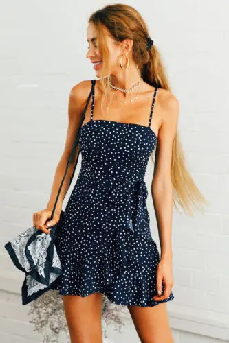 Summer Women Ladies Strap Polka Dot Backless Beach Party Mini Dress Ruffle Sleeveless Holiday Mini Short Dress
Summer Women Ladies Strap Polka Dot Backless Beach Party Mini Dress Ruffle Sleeveless Holiday Mini Short Dress