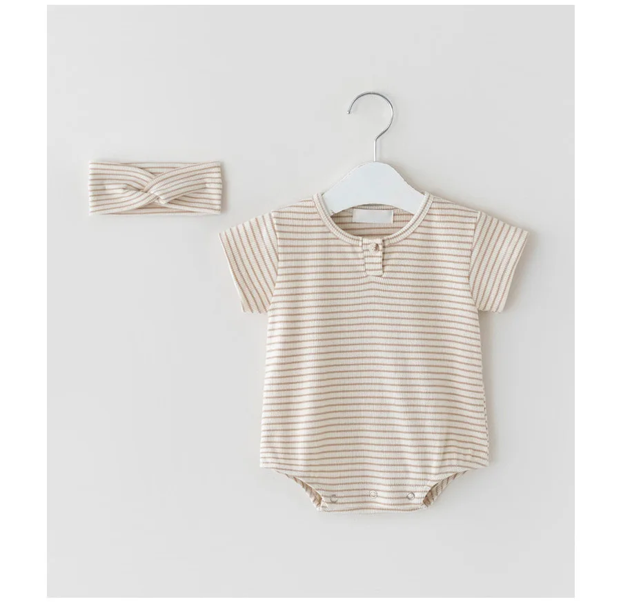 Brand Children's Clothing 2021 Summer Striped Jumpsuit Baby Short Sleeve Round Neck Triangle Short Creeping Suit Hair Belt
Brand Children's Clothing 2021 Summer Striped Jumpsuit Baby Short Sleeve Round Neck Triangle Short Creeping Suit Hair Belt