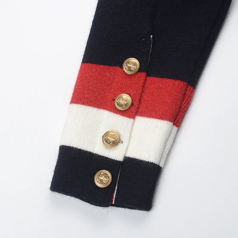 2021 new spring and autumn suit women casual fashion short retro striped lapel jacket
2021 new spring and autumn suit women casual fashion short retro striped lapel jacket