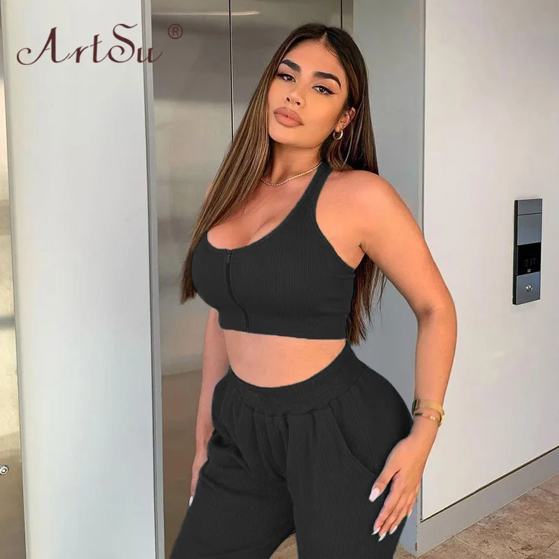ArtSu Women Casual U-Neck Sleeveless Ribbed Knitting Top 2021 New Summer Skinny Front Zipper White Crop Top Sexy Tank Top Black
ArtSu Women Casual U-Neck Sleeveless Ribbed Knitting Top 2021 New Summer Skinny Front Zipper White Crop Top Sexy Tank Top Black