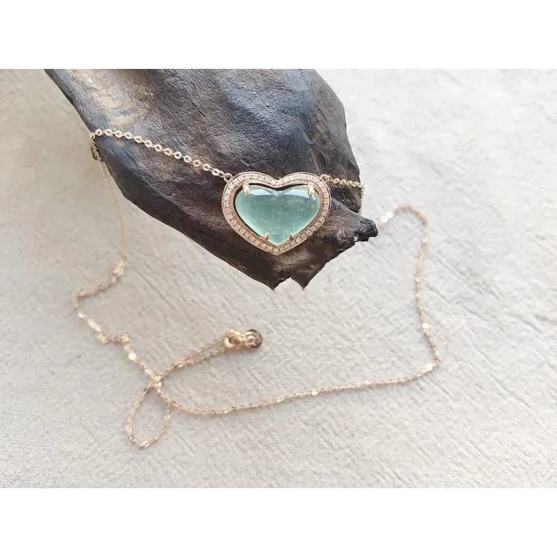 S925 Sterling Silver Inlaid Ice-like Green Waterscape Pendant Crystal Agete Style Jade Heart Clavicle Chain New Necklace
S925 Sterling Silver Inlaid Ice-like Green Waterscape Pendant Crystal Agete Style Jade Heart Clavicle Chain New Necklace