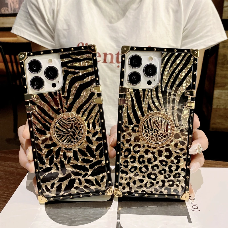Fashion Leopard Pattern Square Case For Samsung S21ULTRA Case S8 S9 S10 S30 Note 8 9 Bling Glitter Diamond Ring Soft Phone Cover
Fashion Leopard Pattern Square Case For Samsung S21ULTRA Case S8 S9 S10 S30 Note 8 9 Bling Glitter Diamond Ring Soft Phone Cover