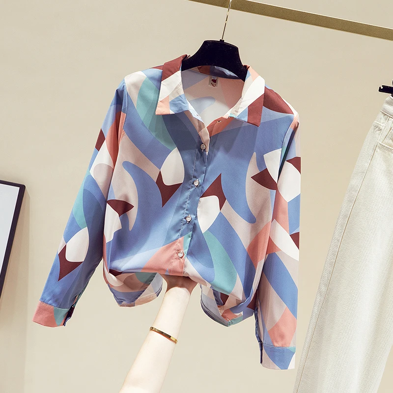 Women Blusas Elegantes 2021 Spring New Retro Geometric Pattern Printing Long-sleeved Shirt Women's Top Turn Down Collar Blouses
Women Blusas Elegantes 2021 Spring New Retro Geometric Pattern Printing Long-sleeved Shirt Women's Top Turn Down Collar Blouses