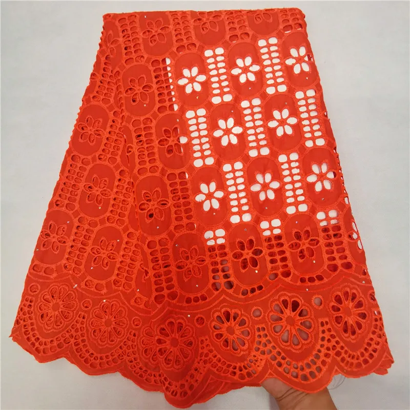 Latest Design African Dry Lace Fabrics High Quality Cotton Lace Fabric eyelet Swiss Voile Lace In Switzerland HLC39
Latest Design African Dry Lace Fabrics High Quality Cotton Lace Fabric eyelet Swiss Voile Lace In Switzerland HLC39