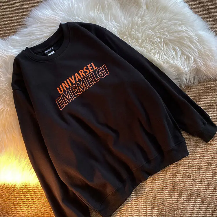 2020 New Winter Style with Fleece Thick round Neck Sweater Men 's Loose Pullover Long Sleeve Trendy Casual Fashion Top 
2020 New Winter Style with Fleece Thick round Neck Sweater Men 's Loose Pullover Long Sleeve Trendy Casual Fashion Top