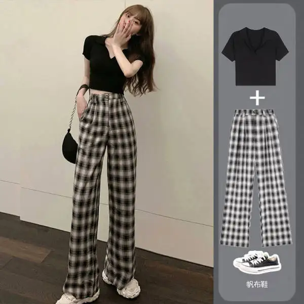 High print T-shirt set women's 2021 spring and summer new high waist short drop feeling two piece plaid pants
High print T-shirt set women's 2021 spring and summer new high waist short drop feeling two piece plaid pants