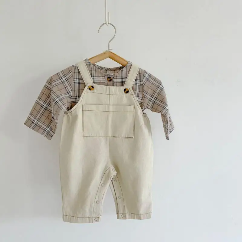 2021 Autumn New Baby Boy Denim Overalls Solid Color Sleeveless Romper With Girls Plaid Shirts Kids Jumpsuit Boys Bib Pants 
2021 Autumn New Baby Boy Denim Overalls Solid Color Sleeveless Romper With Girls Plaid Shirts Kids Jumpsuit Boys Bib Pants