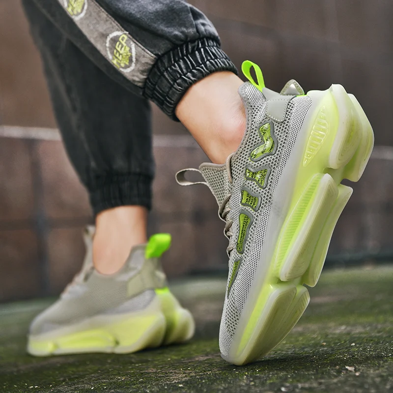 New Men Sport Shoes Fire Shoes Breathable Running Sneakers Men Casual Shoes Platform Sneakers Men Tennis Shoes Men Walking Shoes
New Men Sport Shoes Fire Shoes Breathable Running Sneakers Men Casual Shoes Platform Sneakers Men Tennis Shoes Men Walking Shoes