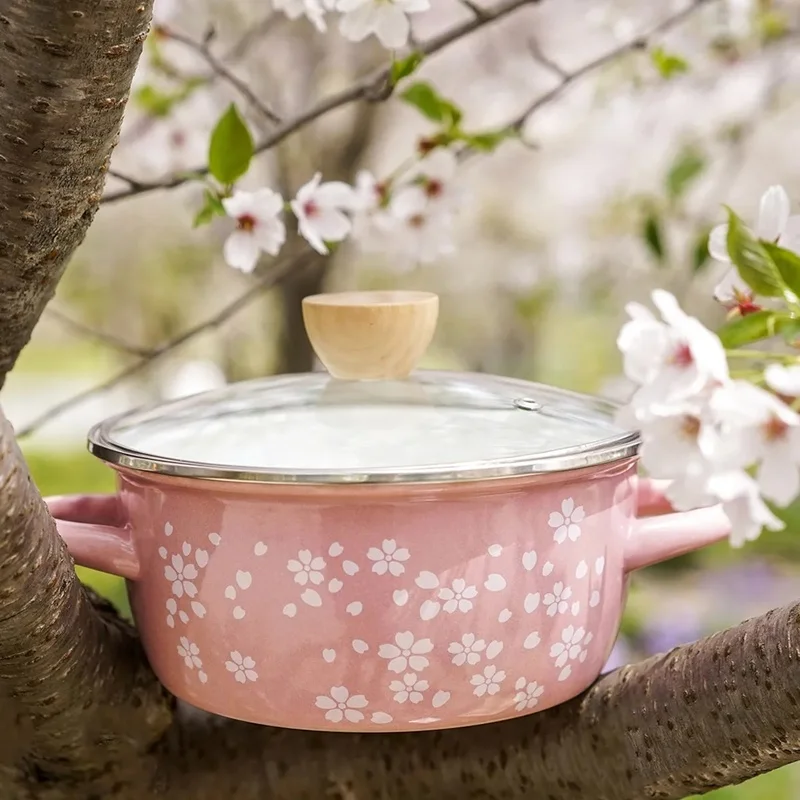 Enamel Enamel Soup Pot Noodle Pot Hot Pot Binaural Induction Cooker Flat-bottom Gas Household Stewing Soup Thickening Retro Old
Enamel Enamel Soup Pot Noodle Pot Hot Pot Binaural Induction Cooker Flat-bottom Gas Household Stewing Soup Thickening Retro Old