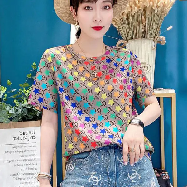 2021 new summer short sleeve T-shirt female Korean fashion slim coat European station printed Joker round neck shirt
2021 new summer short sleeve T-shirt female Korean fashion slim coat European station printed Joker round neck shirt