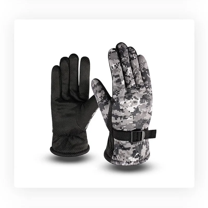Gloves Autumn and Winter Camouflage Ski Warm Velvet Thickened Gloves Windproof Fashion Riding Gloves
Gloves Autumn and Winter Camouflage Ski Warm Velvet Thickened Gloves Windproof Fashion Riding Gloves