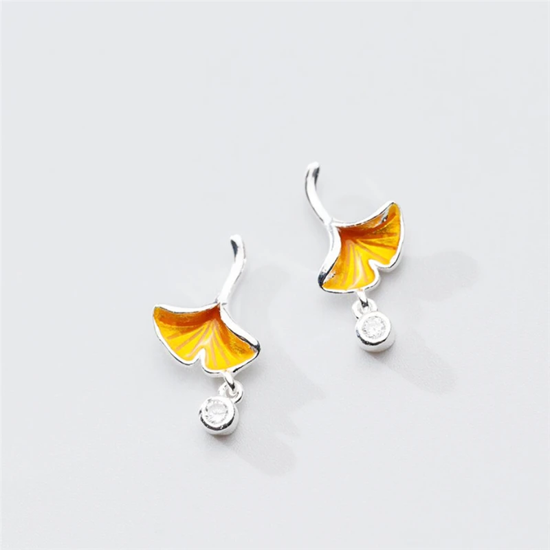 Sole Memory Colored Drip Glaze Crystal Ginkgo Leaves Silver Color Fashion Female Stud Earrings SEA742
Sole Memory Colored Drip Glaze Crystal Ginkgo Leaves Silver Color Fashion Female Stud Earrings SEA742