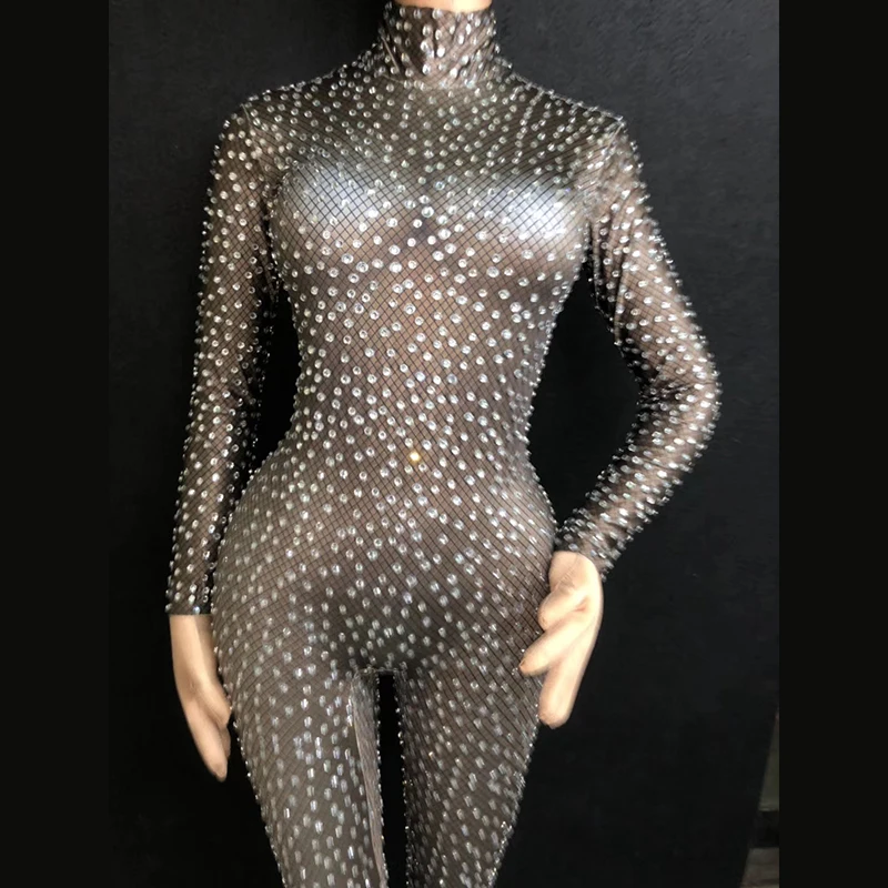 Black Full Rhinestone Jumpsuit Women Stage Sexy Nightclub Prom Party Jump Suit Singer Singer Dance Costume Carnival Show Wear
Black Full Rhinestone Jumpsuit Women Stage Sexy Nightclub Prom Party Jump Suit Singer Singer Dance Costume Carnival Show Wear